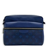 Outdoor Blue Crossbody Bag in Coated Canvas, Silver hardware