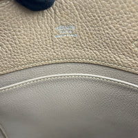 So Kelly Eclat 22 Vert Menthe / Gris Perle Shoulder Bag in Togo, Palladium hardware