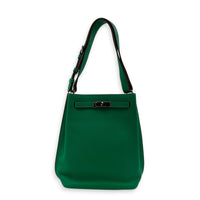 So Kelly Eclat 22 Vert Menthe / Gris Perle Shoulder Bag in Togo, Palladium hardware