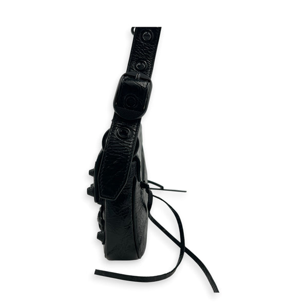 Le Cagole Shoulder Bag Small Black in Calfskin, So Black hardware