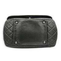Timeless CC Grey Shoulder Bag in Caviar Leather, Silver hardware