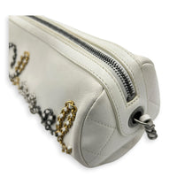 Chain 20s Signature Bowling White Shoulder Bag in Calfskin, Mixed hardware