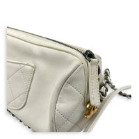 Chain 20s Signature Bowling White Shoulder Bag in Calfskin, Mixed hardware