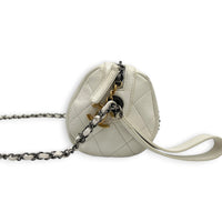 Chain 20s Signature Bowling White Shoulder Bag in Calfskin, Mixed hardware