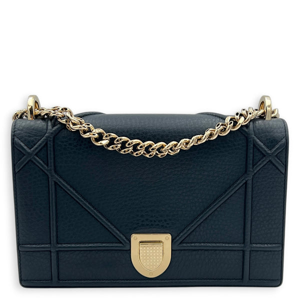 Diorama Green Shoulder Bag in Calfskin, Gold hardware
