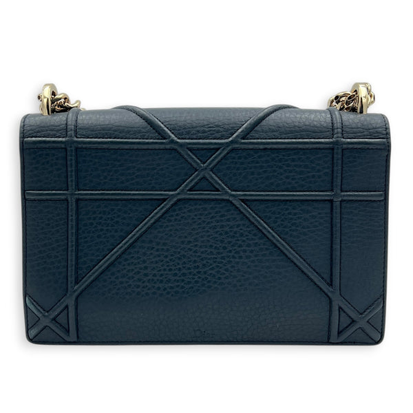 Diorama Green Shoulder Bag in Calfskin, Gold hardware
