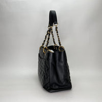 GST Black Tote Bag in Caviar Leather, Gold hardware